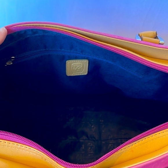 PEGASUS WEEKENDER TRAVEL BAG PINK SUEDE - Picture 8 of 10